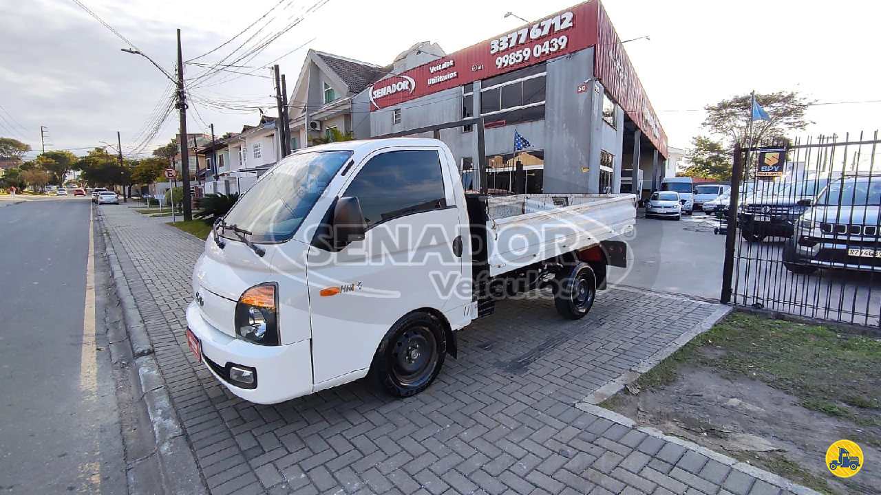 CAMINHAO HYUNDAI HR Carga Seca 3/4 4x2 Senador Veículos CURITIBA PARANÁ PR